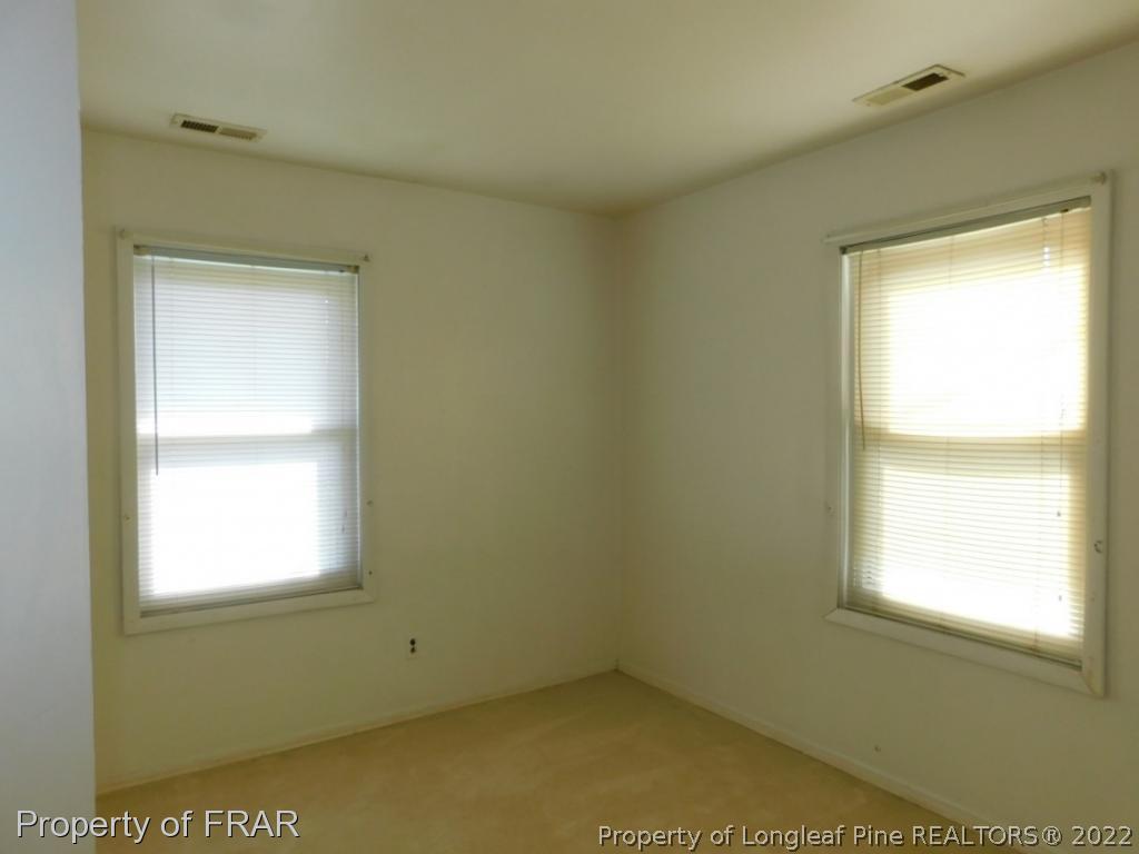 1003 Hardin Road Lumberton, NC 28358 - Photo 9 of 12 Gallery Image 9