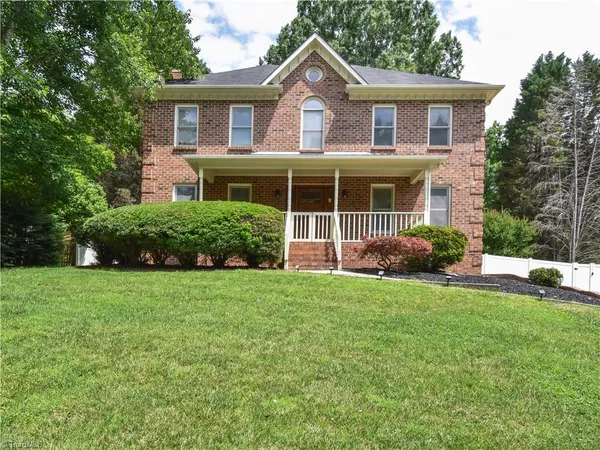 $363,000 | 2245 Glenshire Court, Winston-Salem, NC 27127
