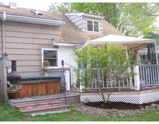 27 Davidson Road Framingham, MA 01701 - Photo 23 of 24
