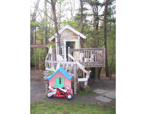 27 Davidson Road Framingham, MA 01701 - Photo 24 of 24