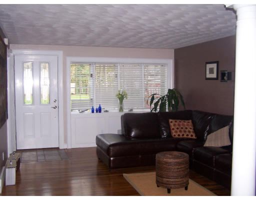 27 Davidson Road Framingham, MA 01701 - Photo 8 of 24