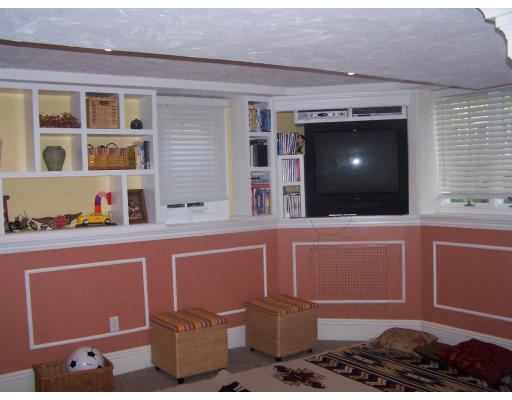 27 Davidson Road Framingham, MA 01701 - Photo 10 of 24