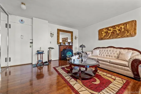 $350,000 | 12399 Flatlands Avenue, Unit 1L | East New York