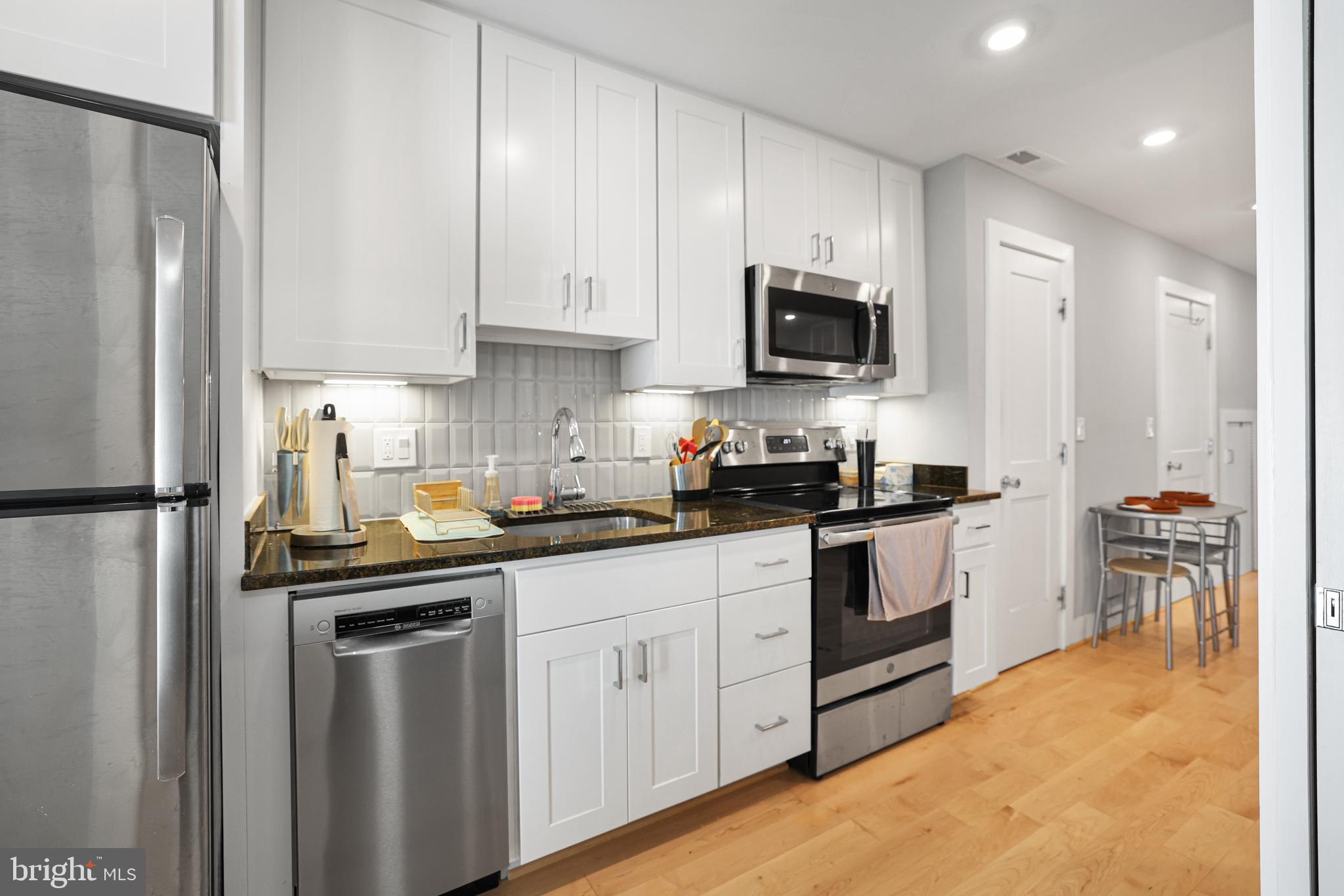 833 19th Street Northeast, Unit 1 Washington, DC 20002 - Photo 6 of 17