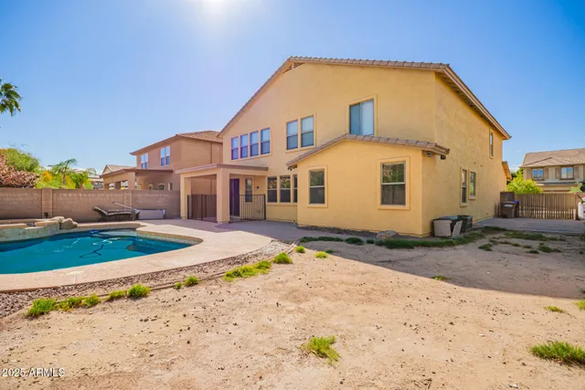 $3,200 | 7842 West Andrea Drive, Peoria, AZ 85383