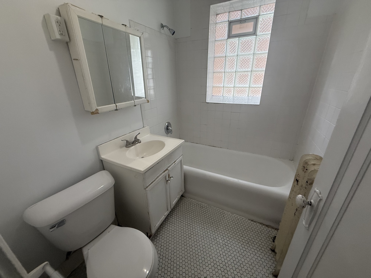6348 13th Street, Unit A02 Berwyn, IL 60402 - Photo 10 of 10