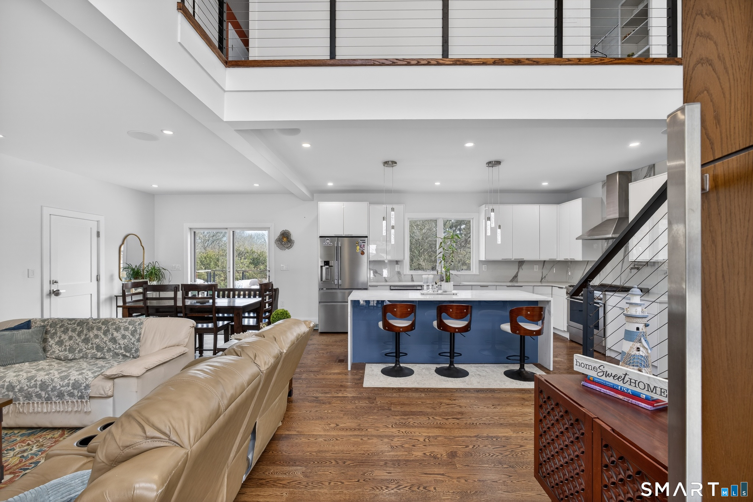 16 Cornwall Road Norwalk, CT 06850 - Photo 2 of 40