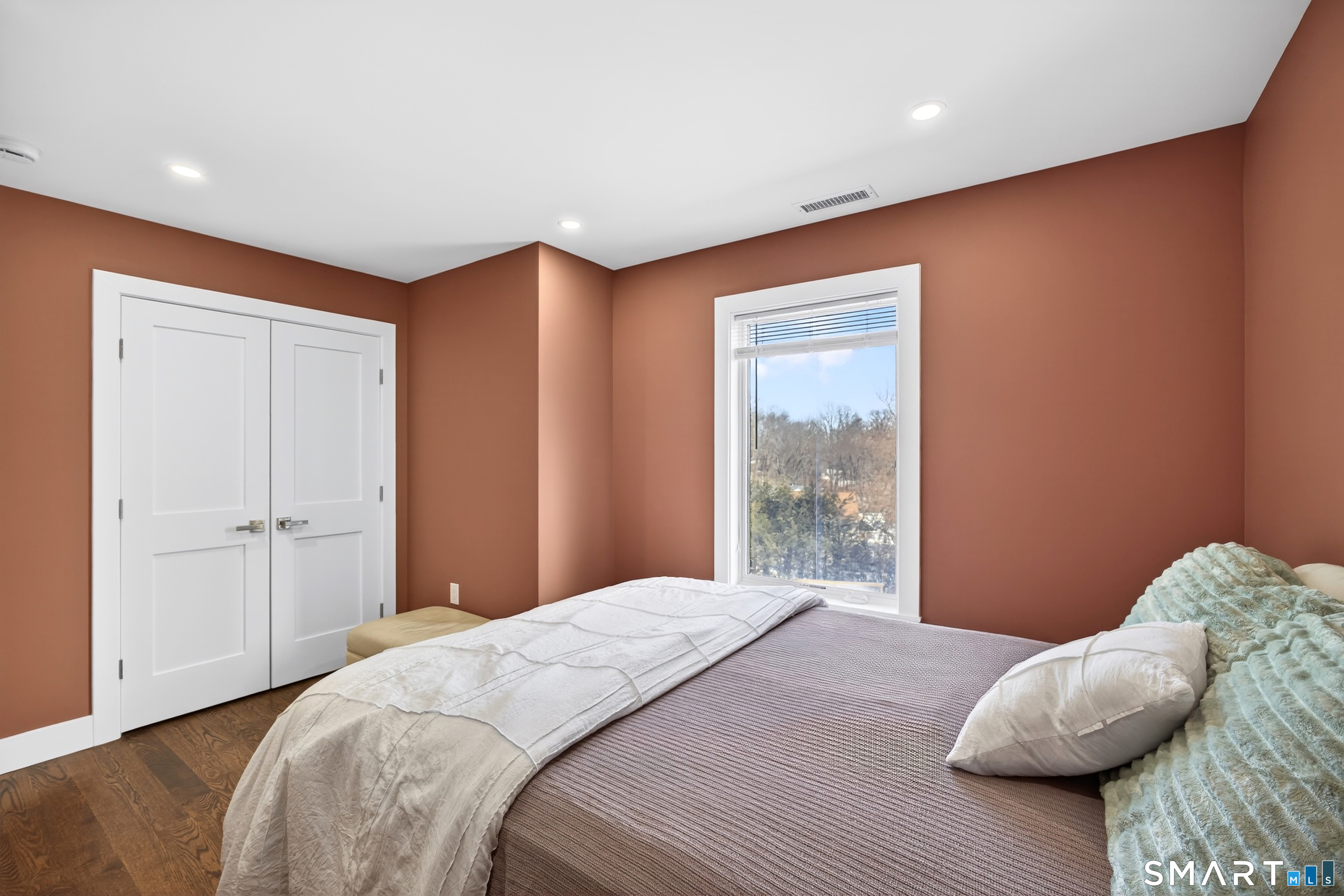 16 Cornwall Road Norwalk, CT 06850 - Photo 21 of 40