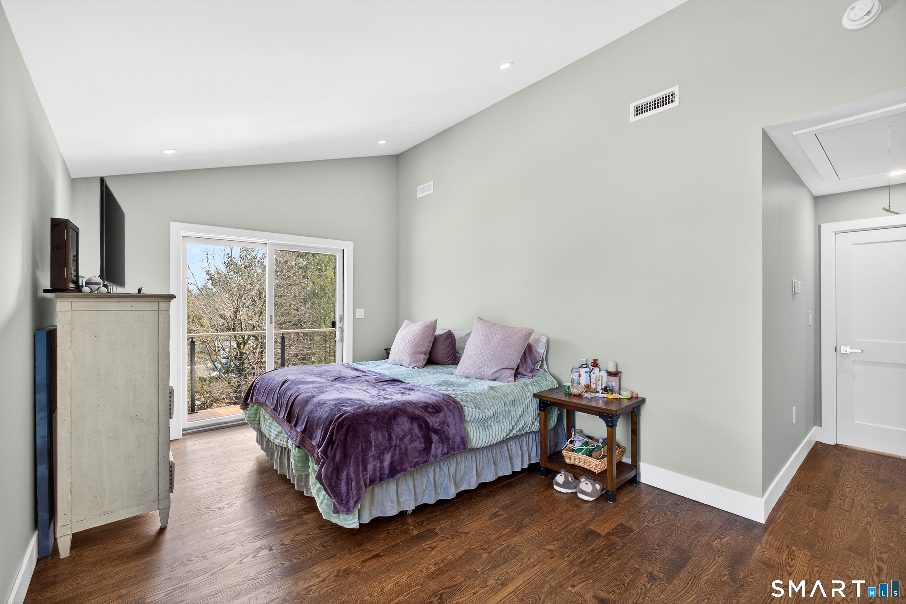 16 Cornwall Road Norwalk, CT 06850 - Photo 24 of 40