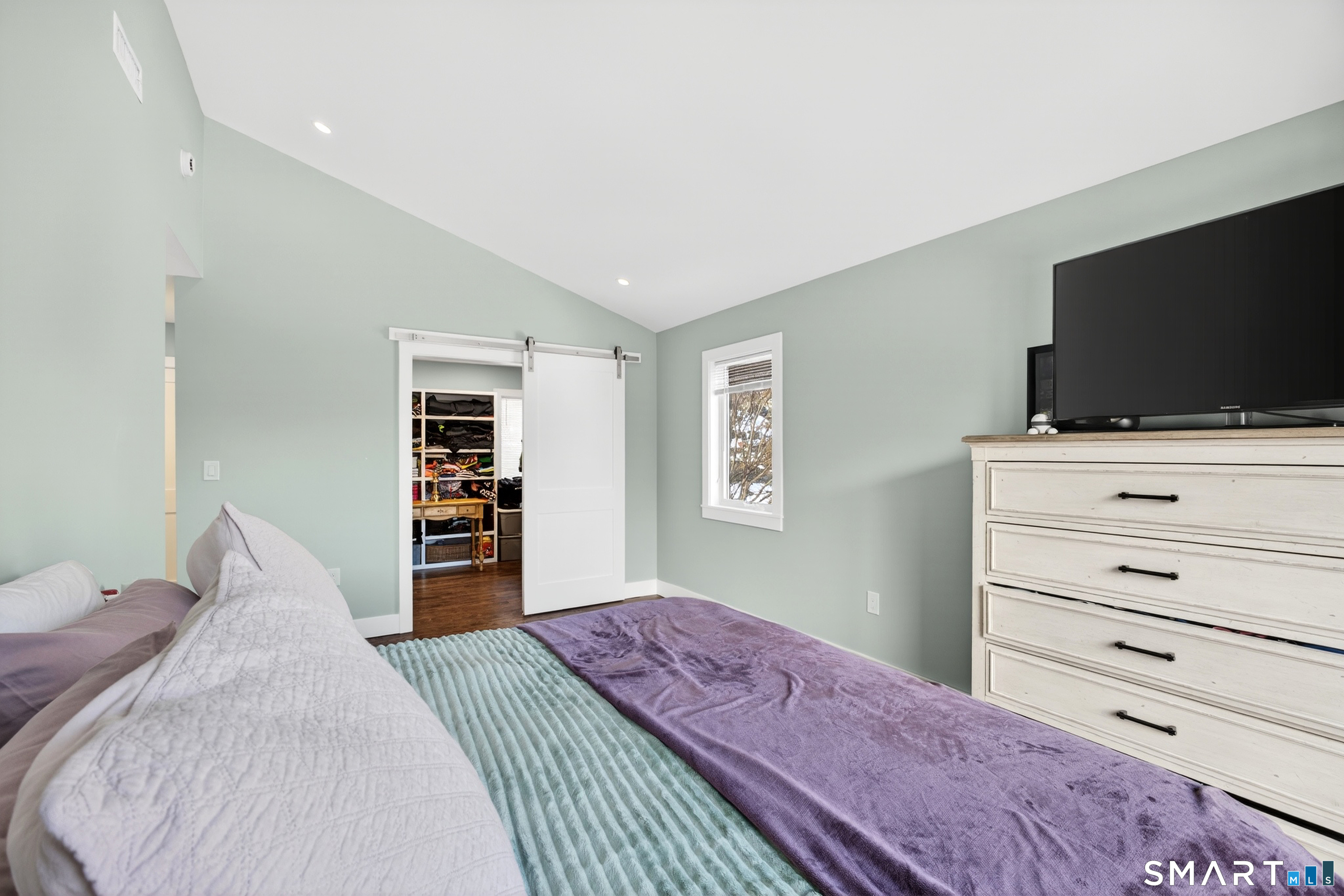 16 Cornwall Road Norwalk, CT 06850 - Photo 25 of 40