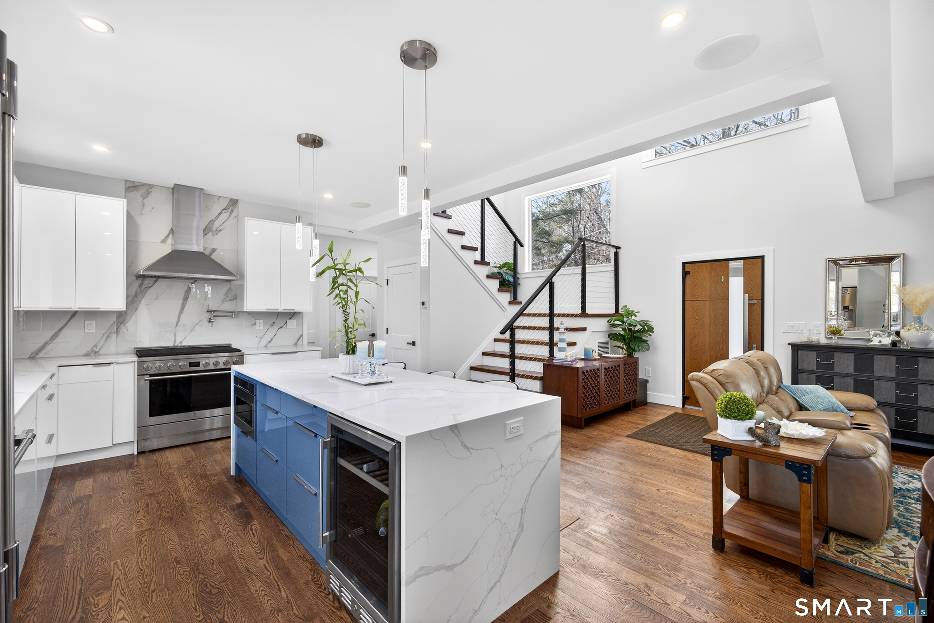 16 Cornwall Road Norwalk, CT 06850 - Photo 5 of 40