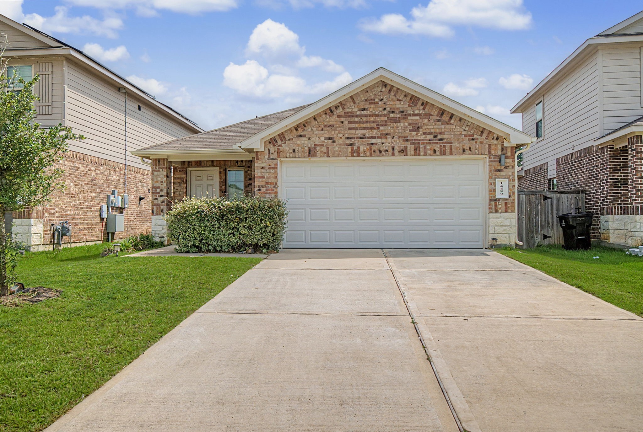 14489 Vly Rdg Drive New Caney, TX 77357 - Photo 2 of 27