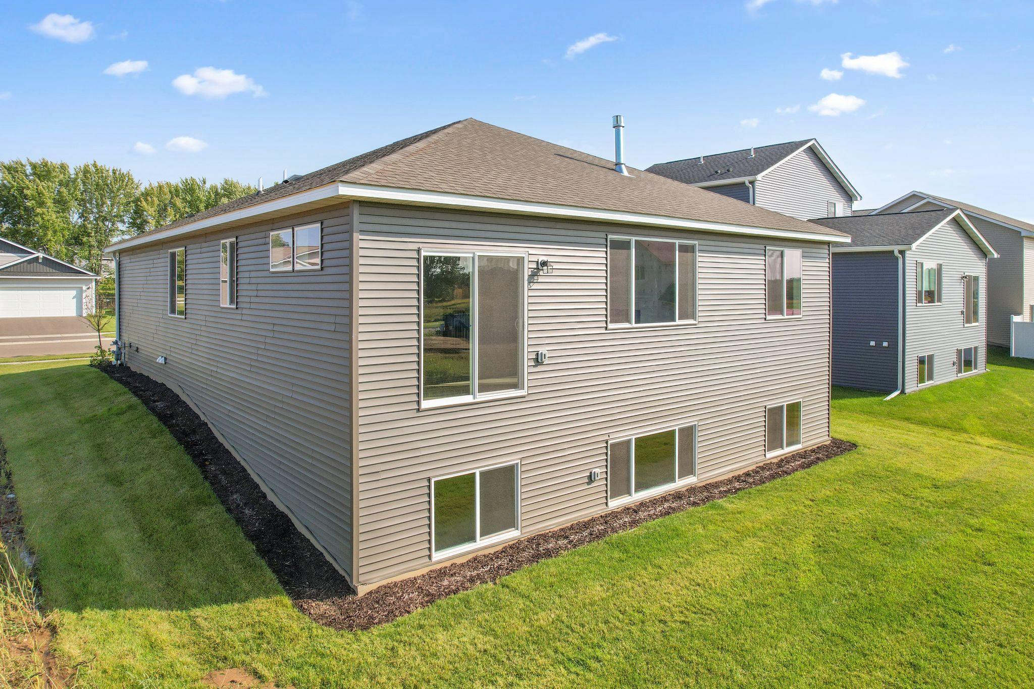 1264 Compton Avenue River Falls, WI 54022 - Photo 24 of 26