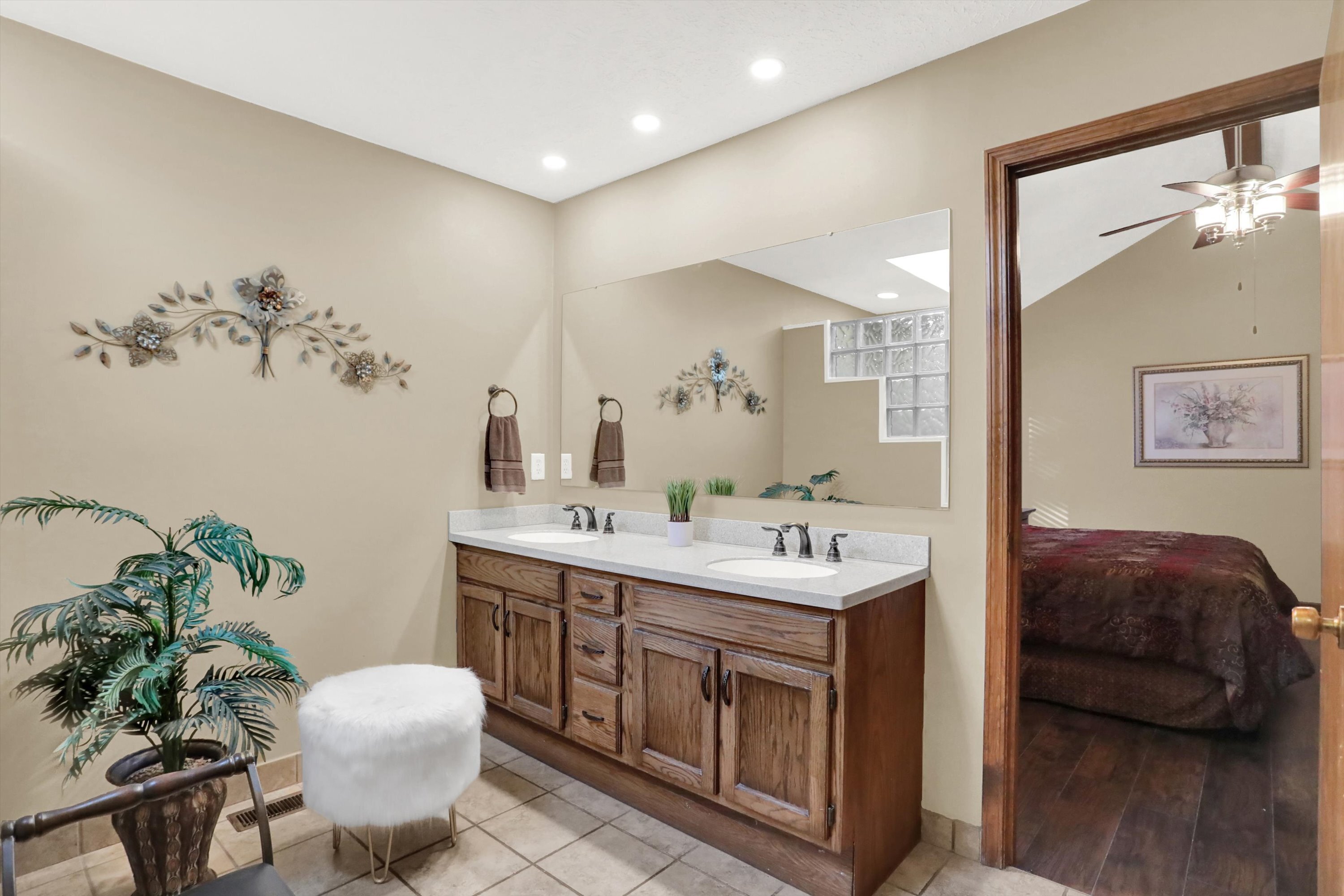 10221 Thompson Road Indianapolis, IN 46239 - Photo 33 of 68 Gallery Image 33