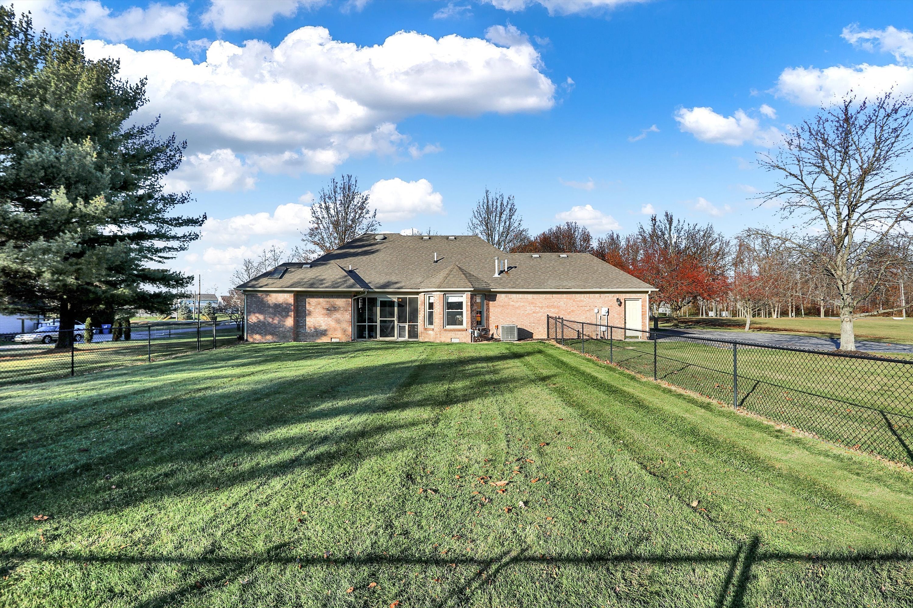 10221 Thompson Road Indianapolis, IN 46239 - Photo 41 of 68 Gallery Image 41