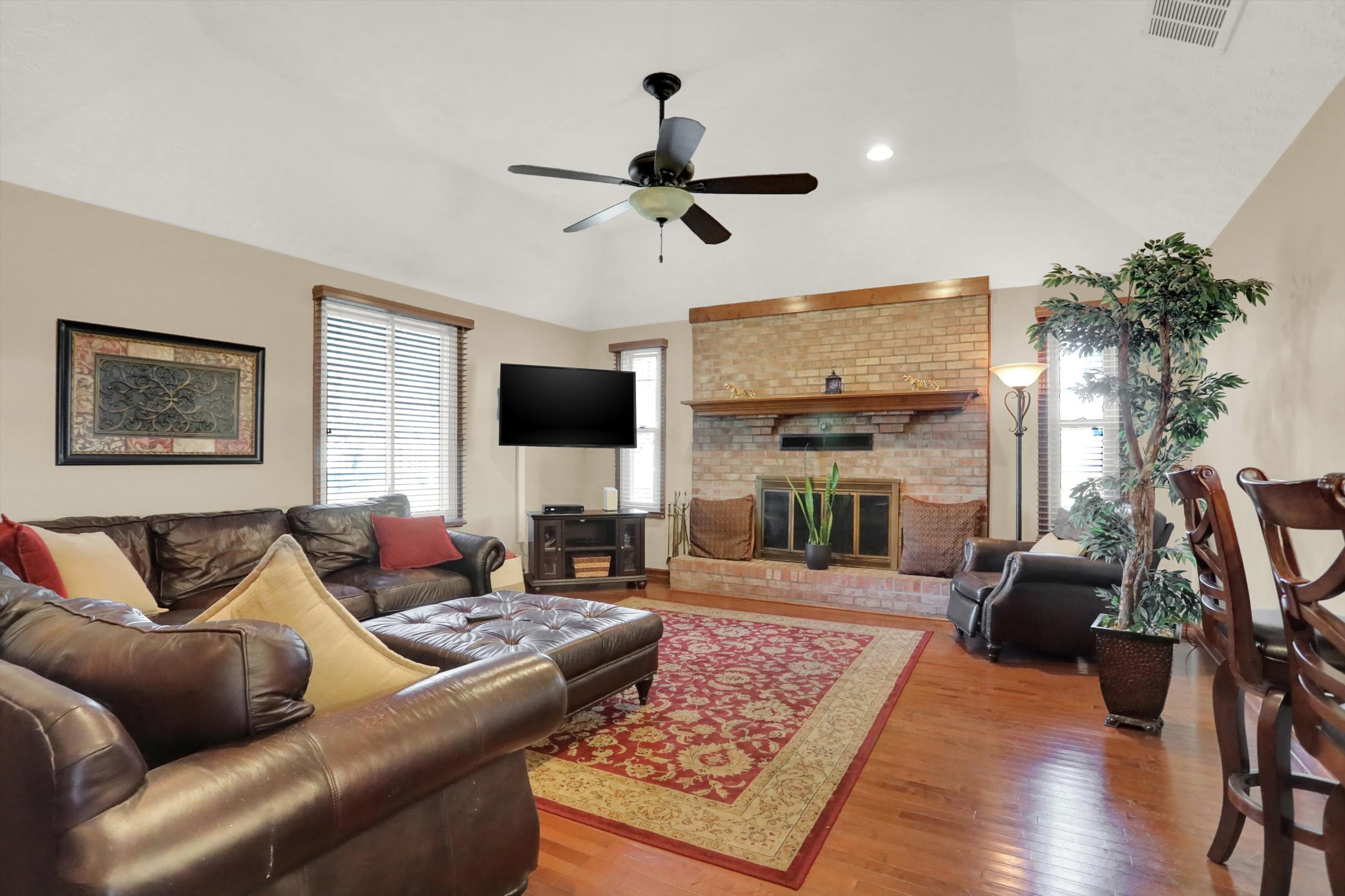 10221 Thompson Road Indianapolis, IN 46239 - Photo 9 of 68 Gallery Image 9