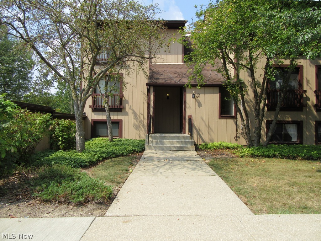 1105 Canyon View Road, Unit 102 Northfield, OH 44067 - Photo 1 of 18