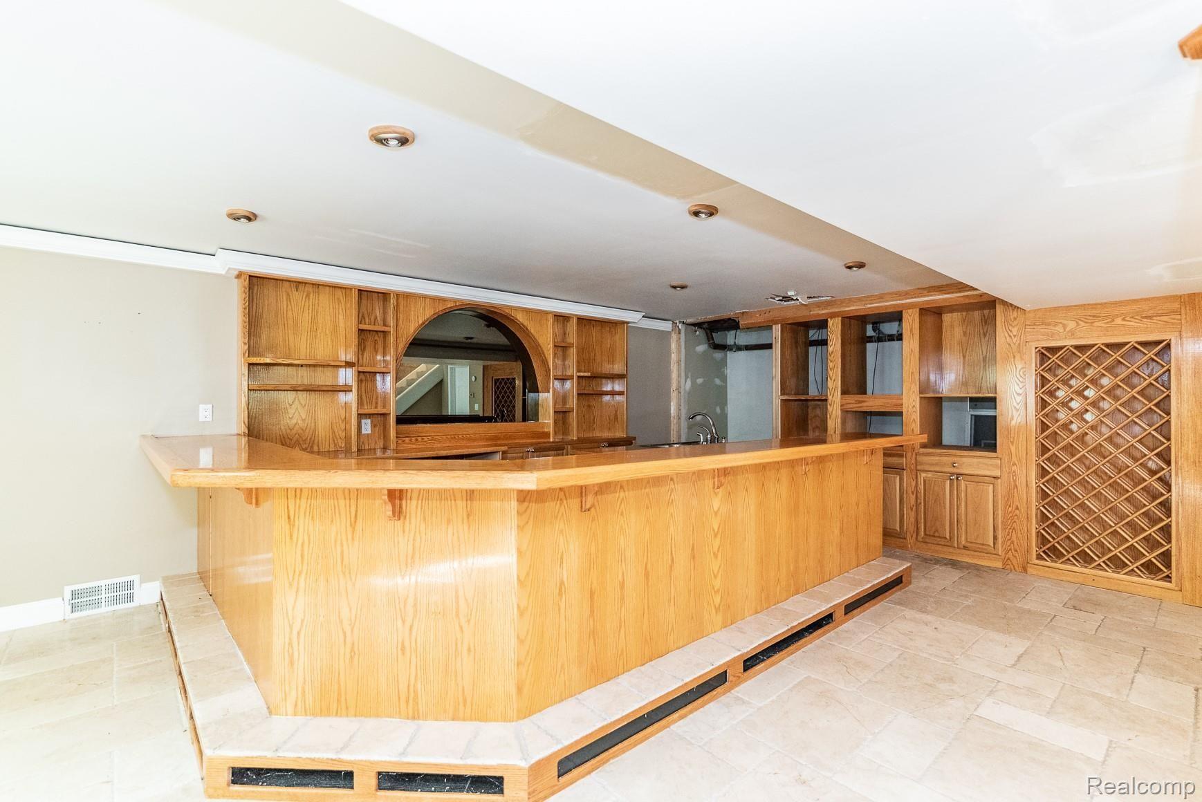 1315 Lone Pine Road Bloomfield Hills, MI 48302 - Photo 31 of 40 DSC_5354.jpg