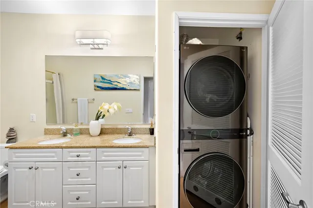 $650,000 | 3247 Watermarke Place, Irvine, CA 92612