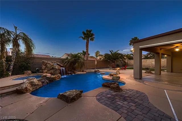 $1,175,000 | 2764 Kilwinning Drive, Henderson, NV 89044