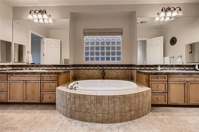 $1,175,000 | 2764 Kilwinning Drive, Henderson, NV 89044