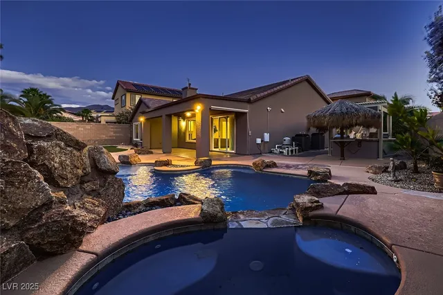 $1,175,000 | 2764 Kilwinning Drive, Henderson, NV 89044