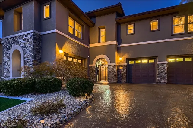 $1,175,000 | 2764 Kilwinning Drive, Henderson, NV 89044