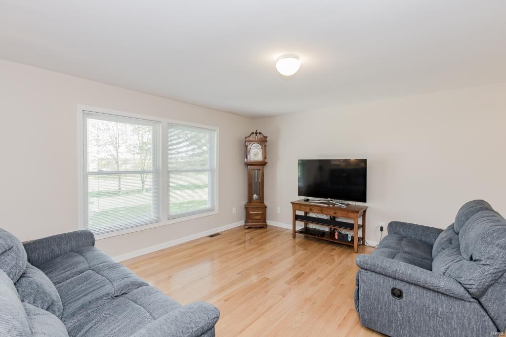 2411 Freymuth Road O'Fallon, MO 63366 - Photo 4 of 26 Gallery Image 4
