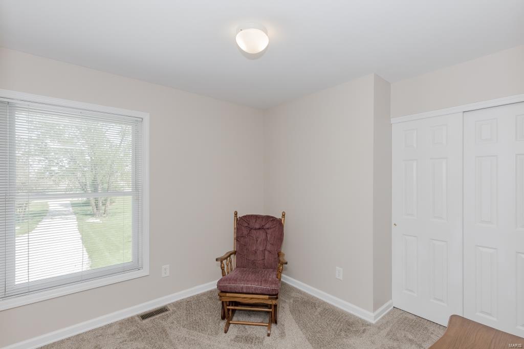 2411 Freymuth Road O'Fallon, MO 63366 - Photo 10 of 26 Gallery Image 10