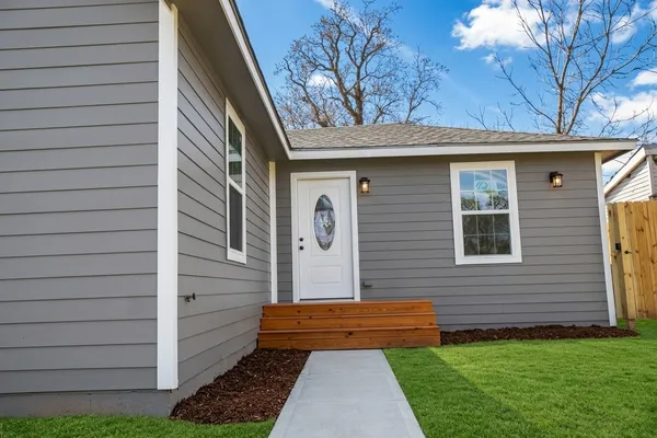 $174,000 | 1623 West 6th Street, Freeport, TX 77541