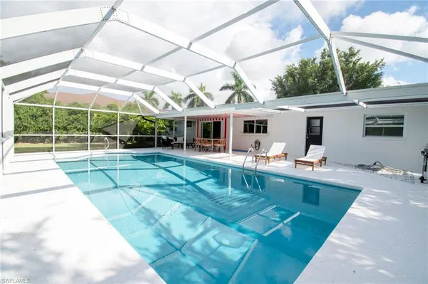$674,900 | 59 Wickliffe Drive, Naples, FL 34110