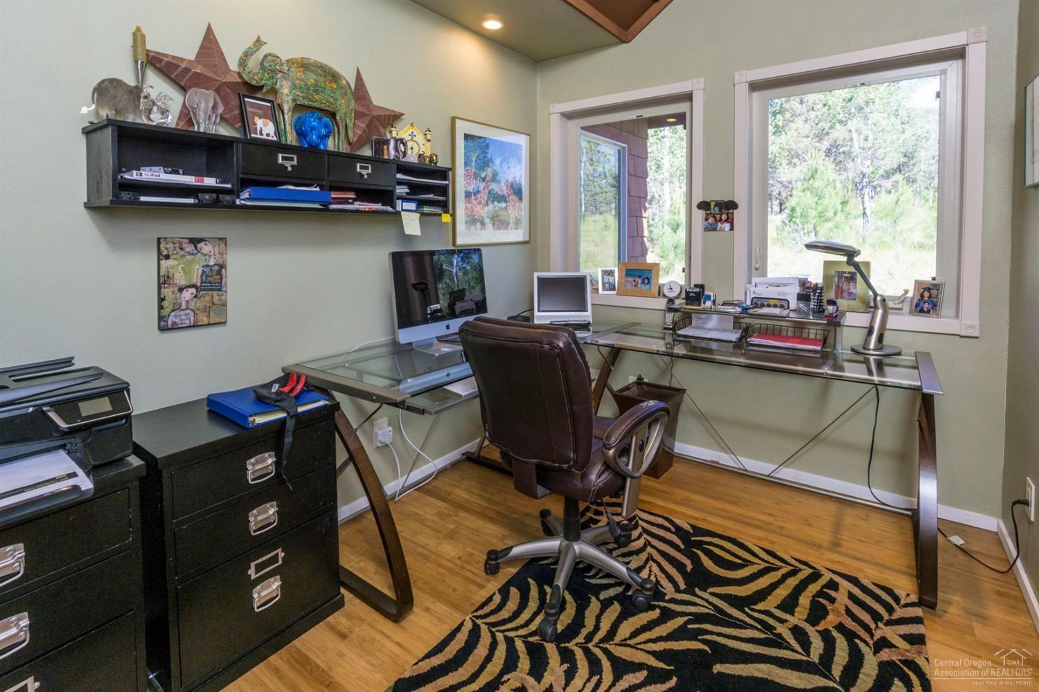 16015 Fox Ridge Circle Sisters, OR 97759 - Photo 19 of 25 Gallery Image 19