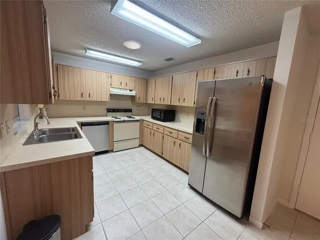 $1,595 | 8431 Southwest 90th Lane, Unit E, Ocala, FL 34481