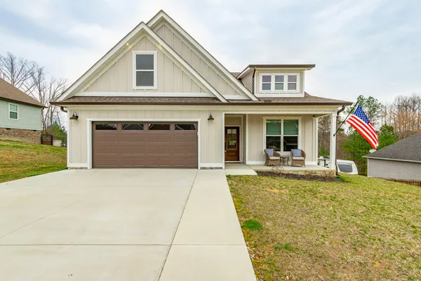$399,900 | 57 Stones River Drive, Chickamauga, GA 30707