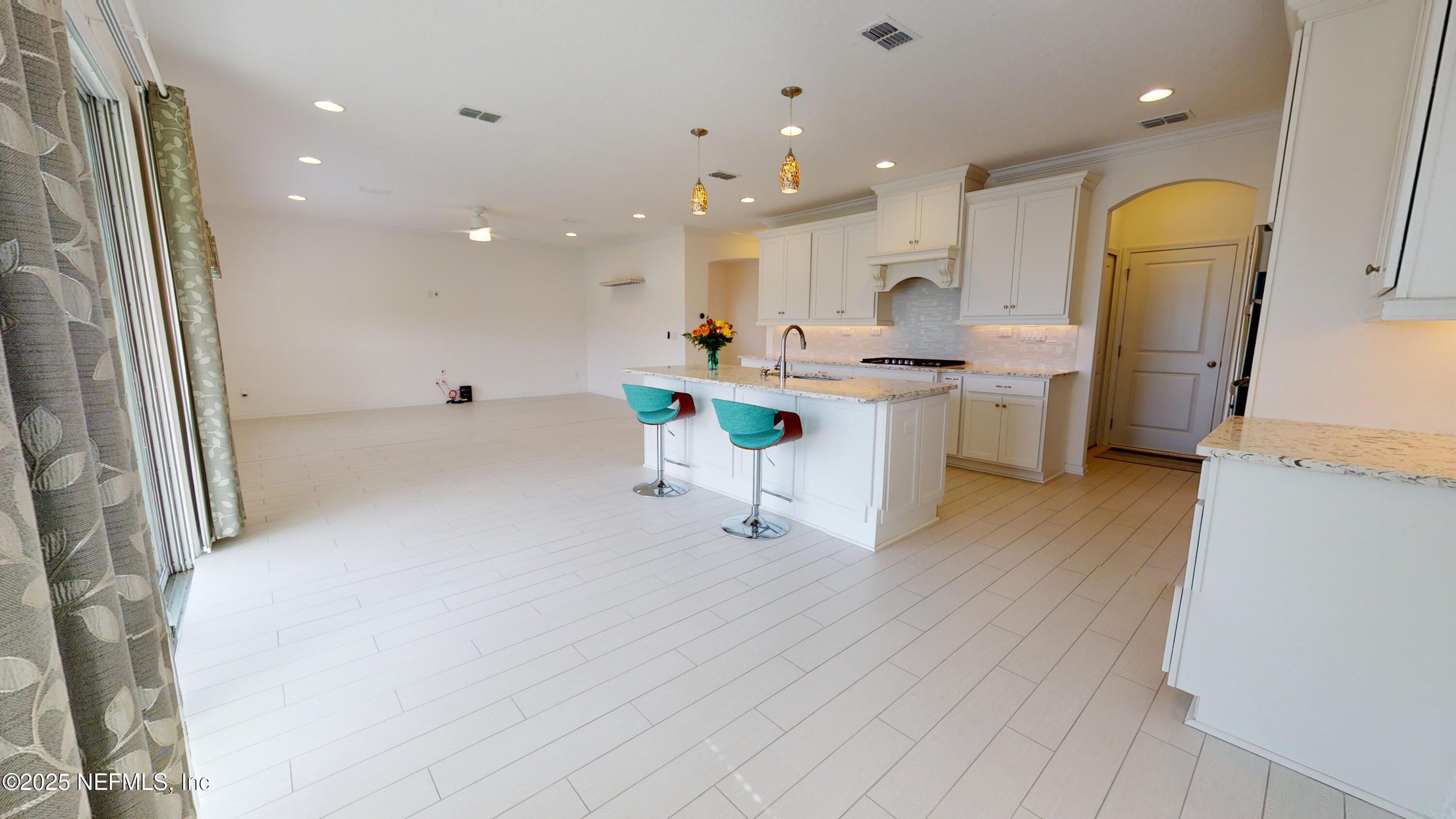 9808 Kevin Road Jacksonville, FL 32257 - Photo 15 of 38 original(14)