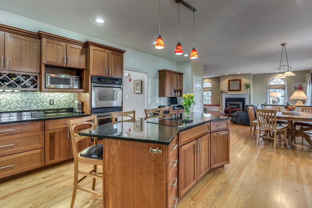 19 Bird Hill Road Lexington, MA 02421 - Photo 13 of 27 Gallery Image 13