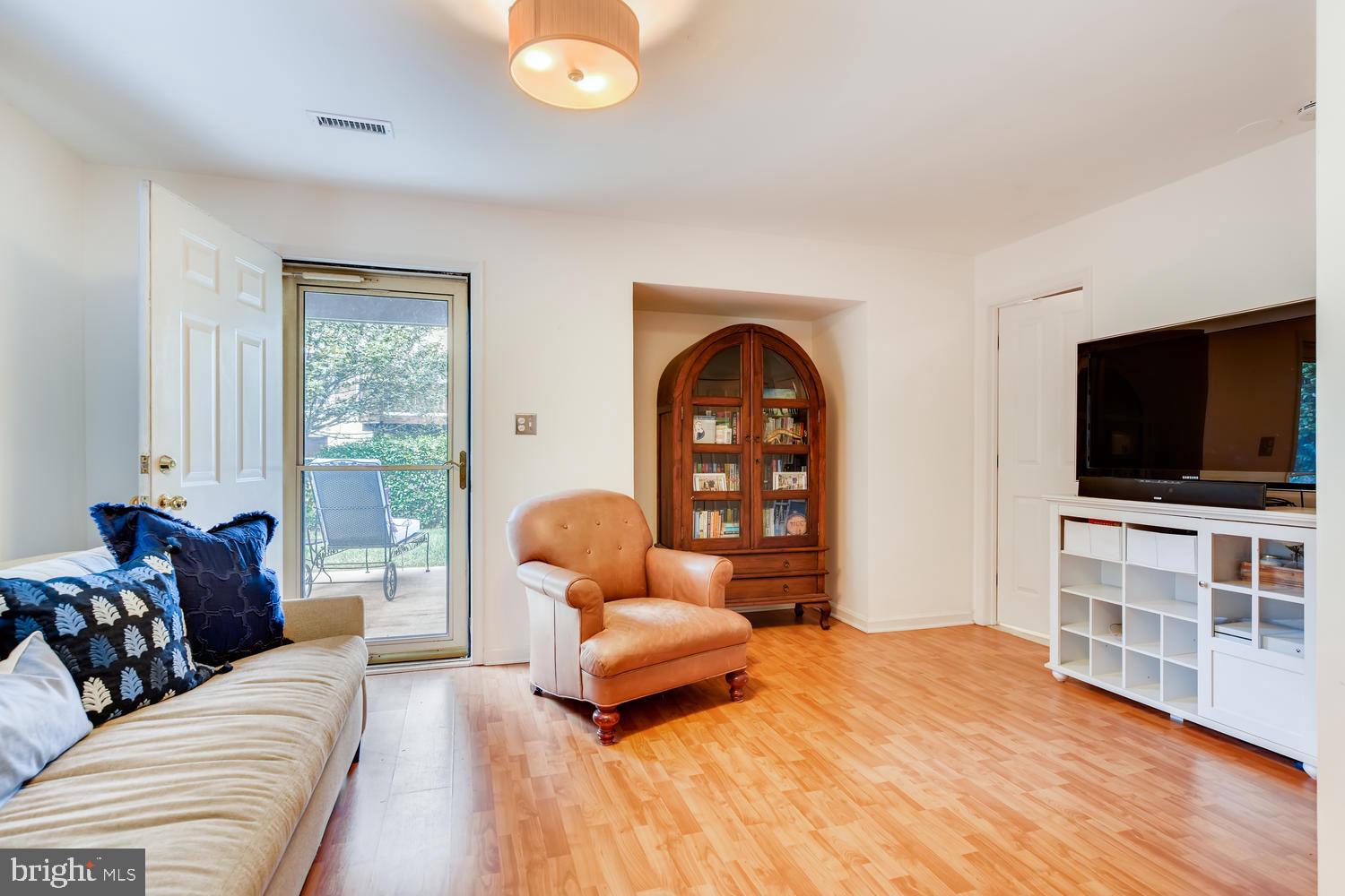 5216 Downing Road Baltimore, MD 21212 - Photo 19 of 28 Gallery Image 19