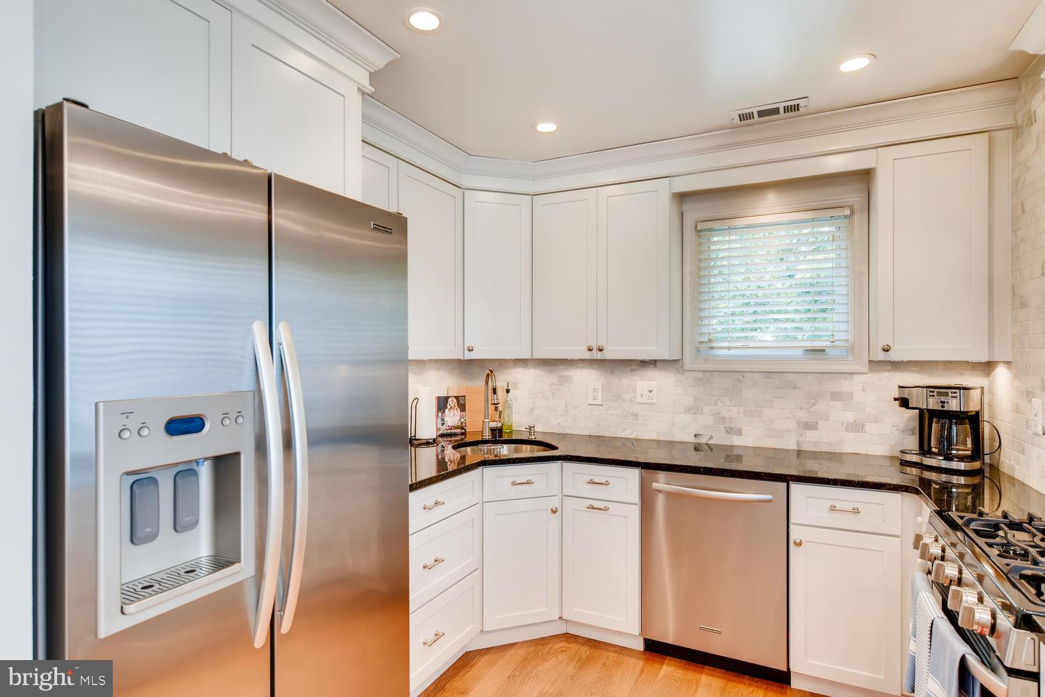 5216 Downing Road Baltimore, MD 21212 - Photo 4 of 28 Gallery Image 4