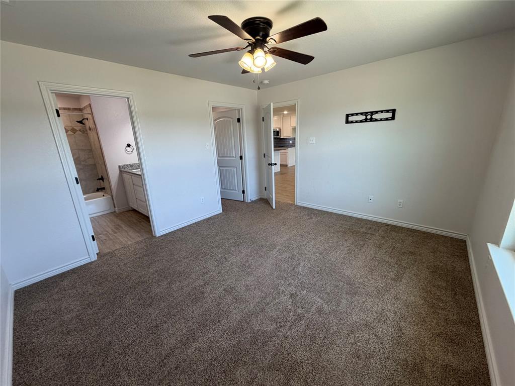 109 Spruce Tree Court Poolville, TX 76487 - Photo 10 of 20
