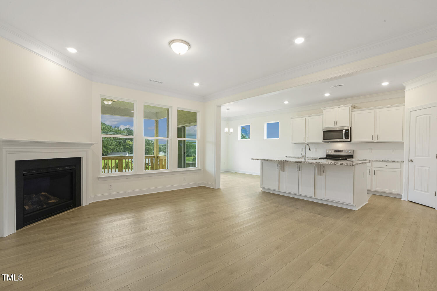 93 Ausban Rdg Lane Four Oaks, NC 27524 - Photo 11 of 33 Great Room