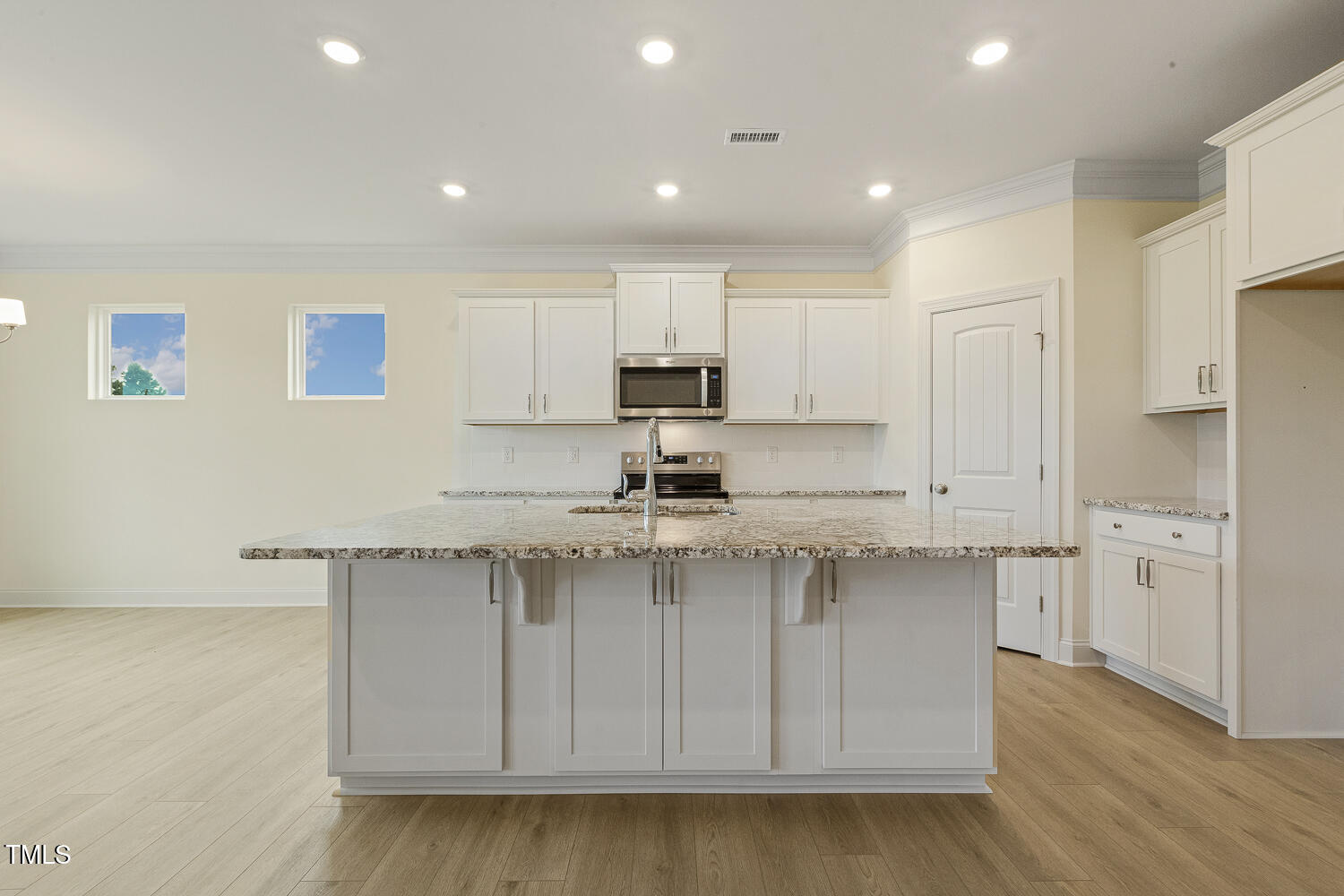 93 Ausban Ridge Lane, Unit 33 Four Oaks, NC 27524 - Photo 15 of 35 008_54716948375_o