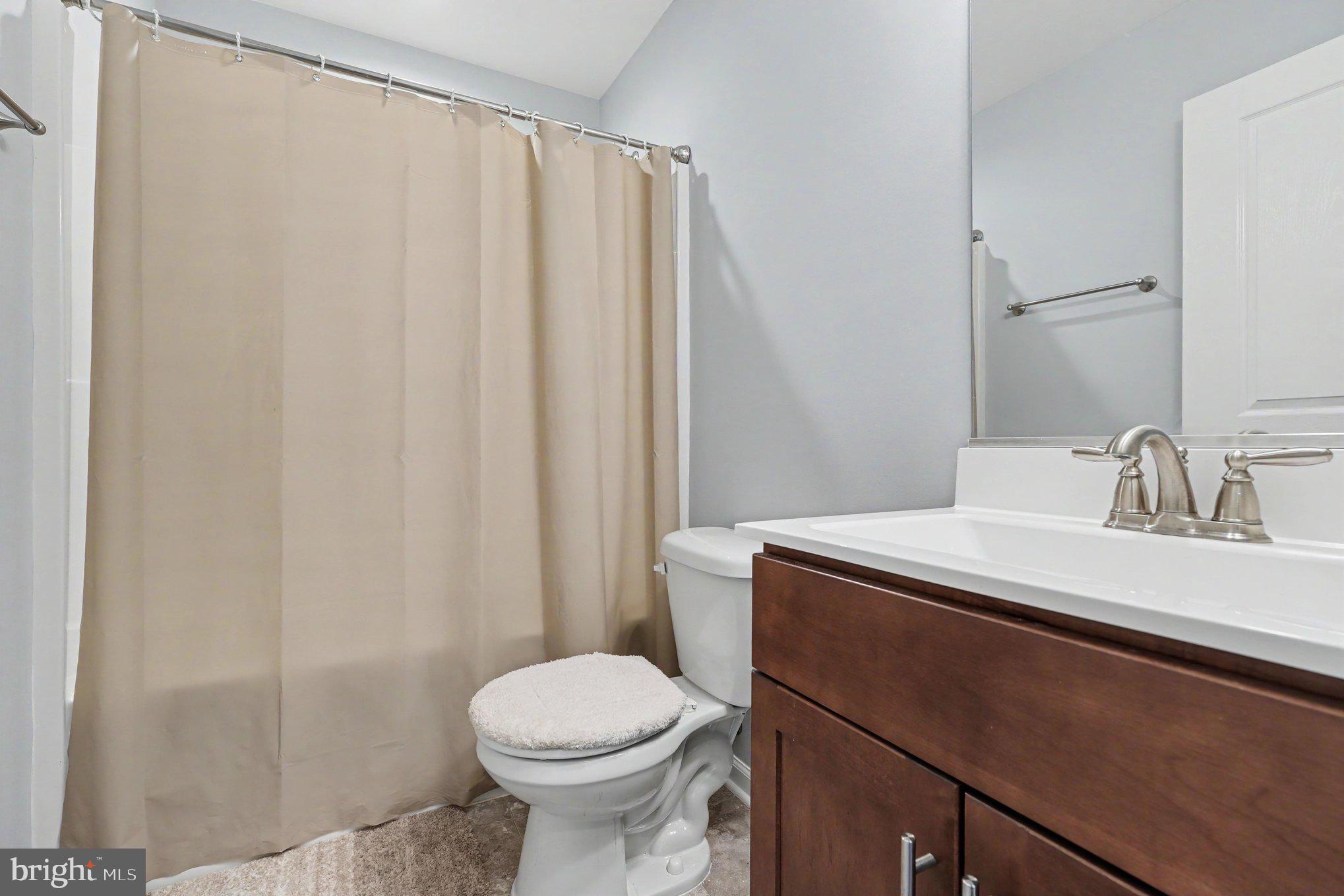 8474 Timothy Lane Rixeyville, VA 22737 - Photo 22 of 49 main hall bath