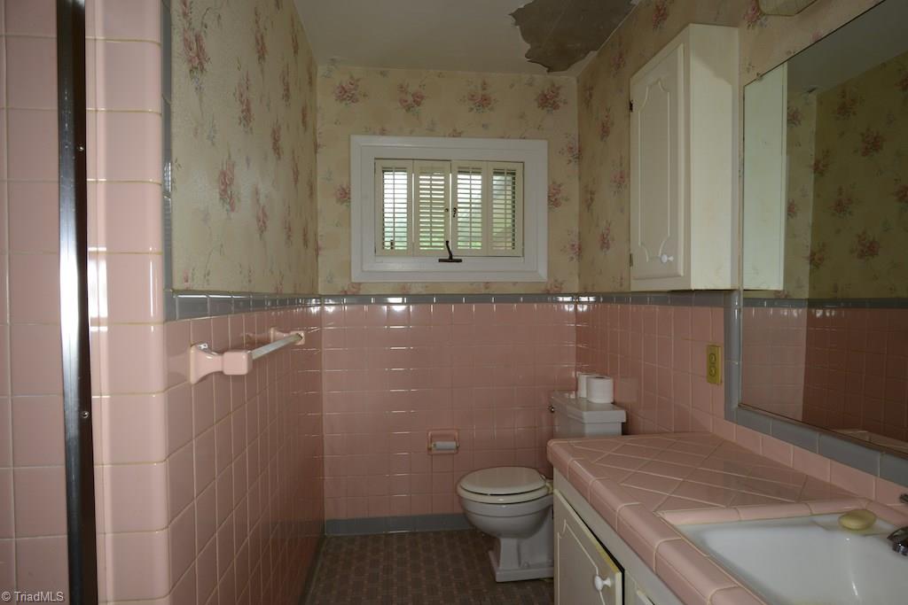 710 Summit Road High Point, NC 27265 - Photo 23 of 30