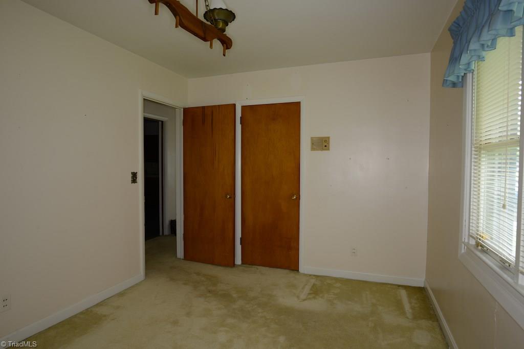710 Summit Road High Point, NC 27265 - Photo 25 of 30