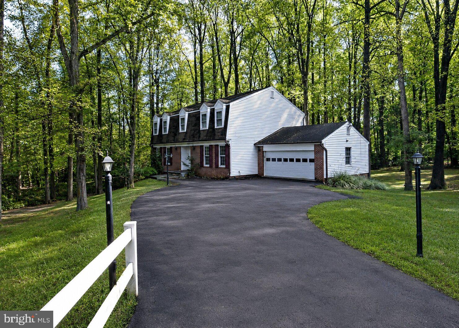 805 Balls Hill Road McLean, VA 22101 - Photo 1 of 40 Welcome Home