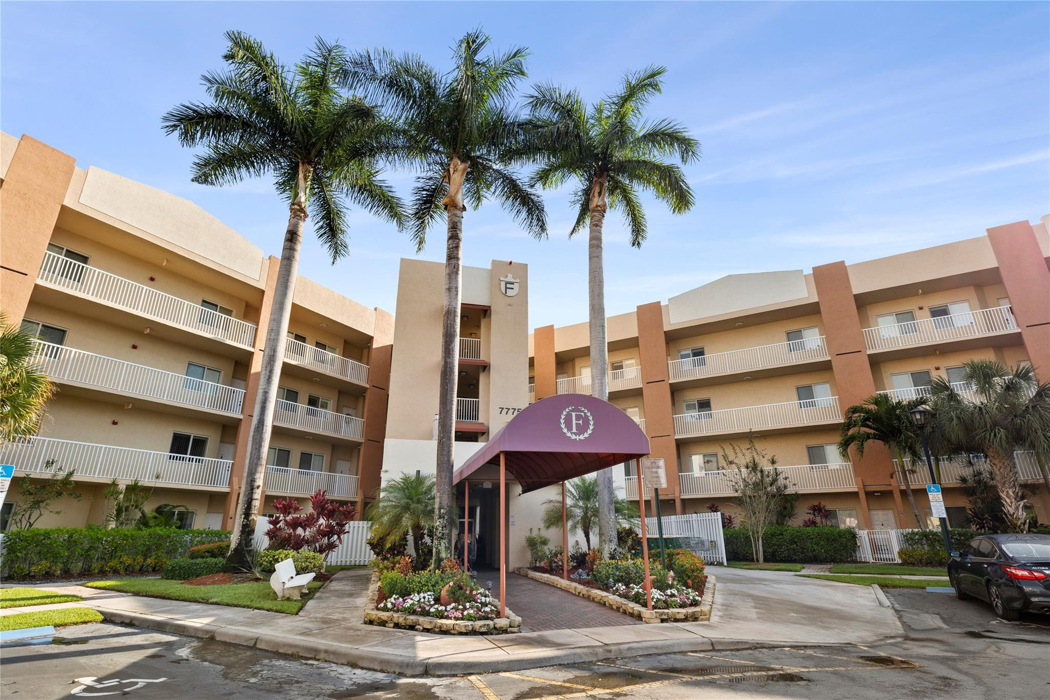 7775 Yardley Drive, Unit 315 Fort Lauderdale, FL 33321 - Photo 1 of 37 Photo 1