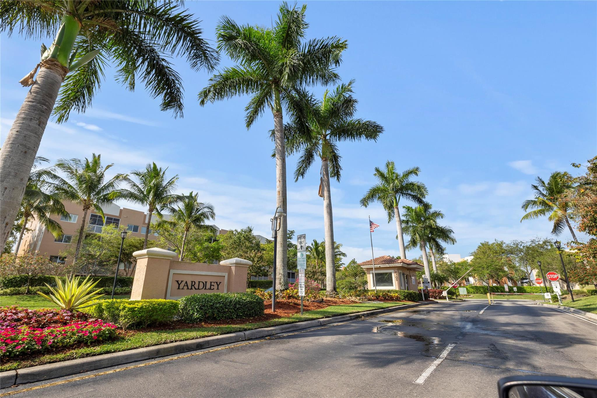 7775 Yardley Drive, Unit 315 Fort Lauderdale, FL 33321 - Photo 37 of 37 Photo 37