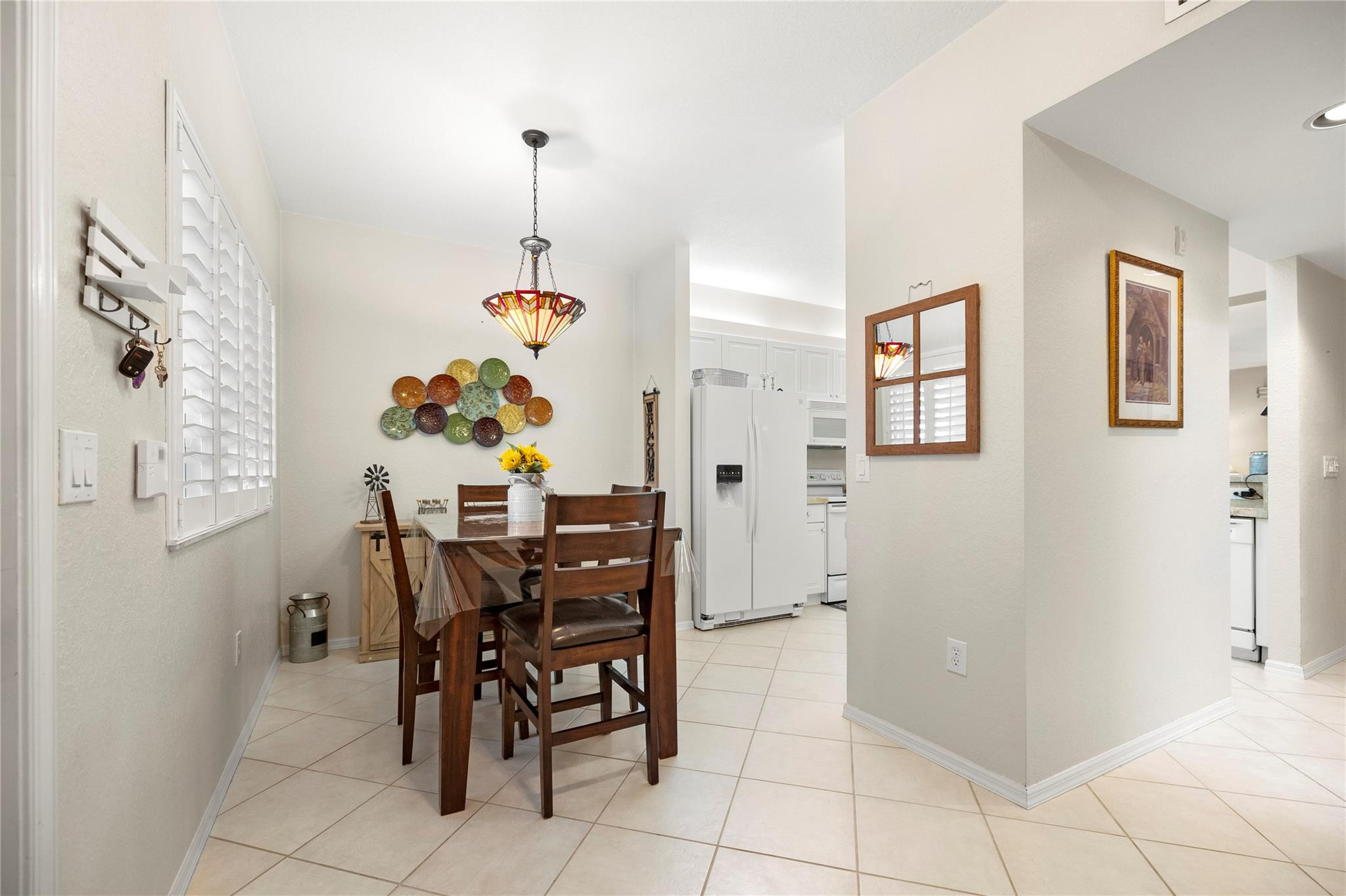 7775 Yardley Drive, Unit 315 Fort Lauderdale, FL 33321 - Photo 4 of 37 Photo 4