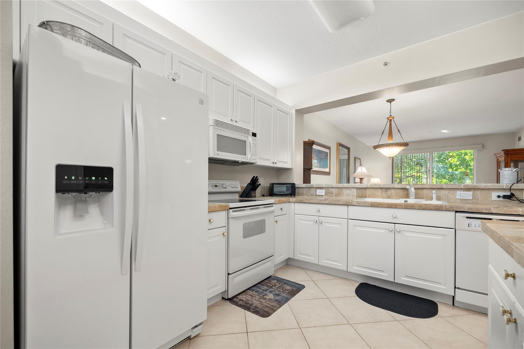 7775 Yardley Drive, Unit 315 Fort Lauderdale, FL 33321 - Photo 10 of 37 Photo 10