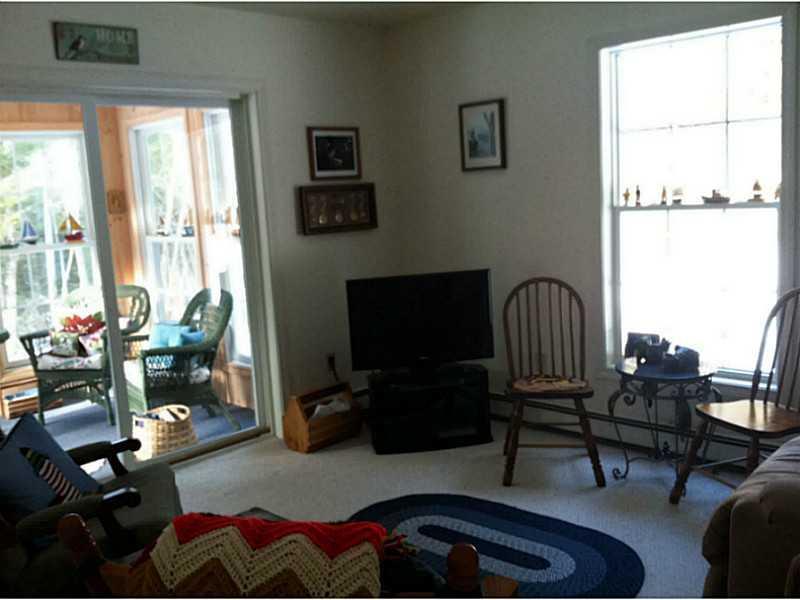 79 Castlewood Road Newcastle, ME 04553 - Photo 11 of 24 Den/Family/Great Room.
